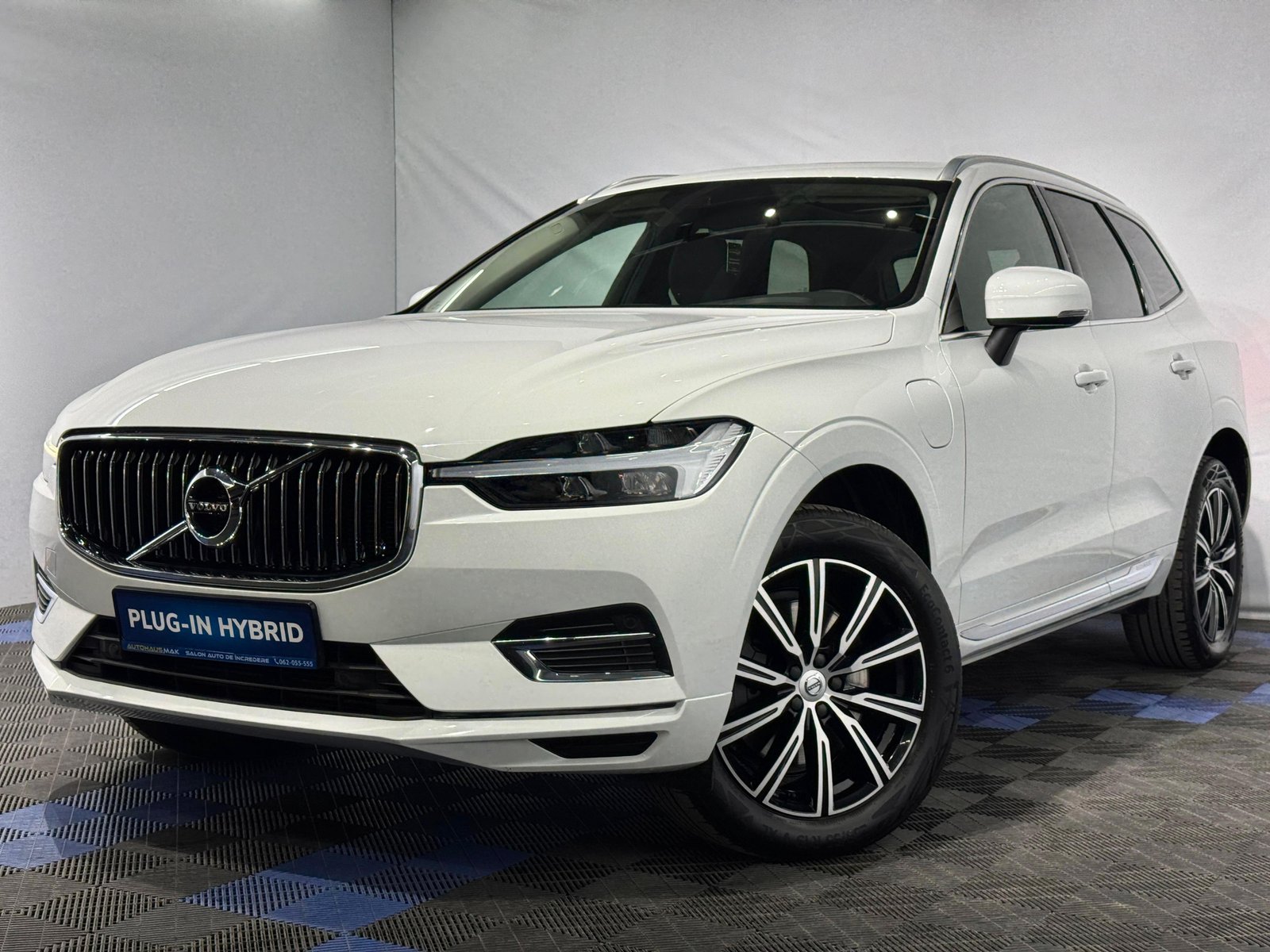Volvo XC60 2017 - image Volvo XC60 2017 - image