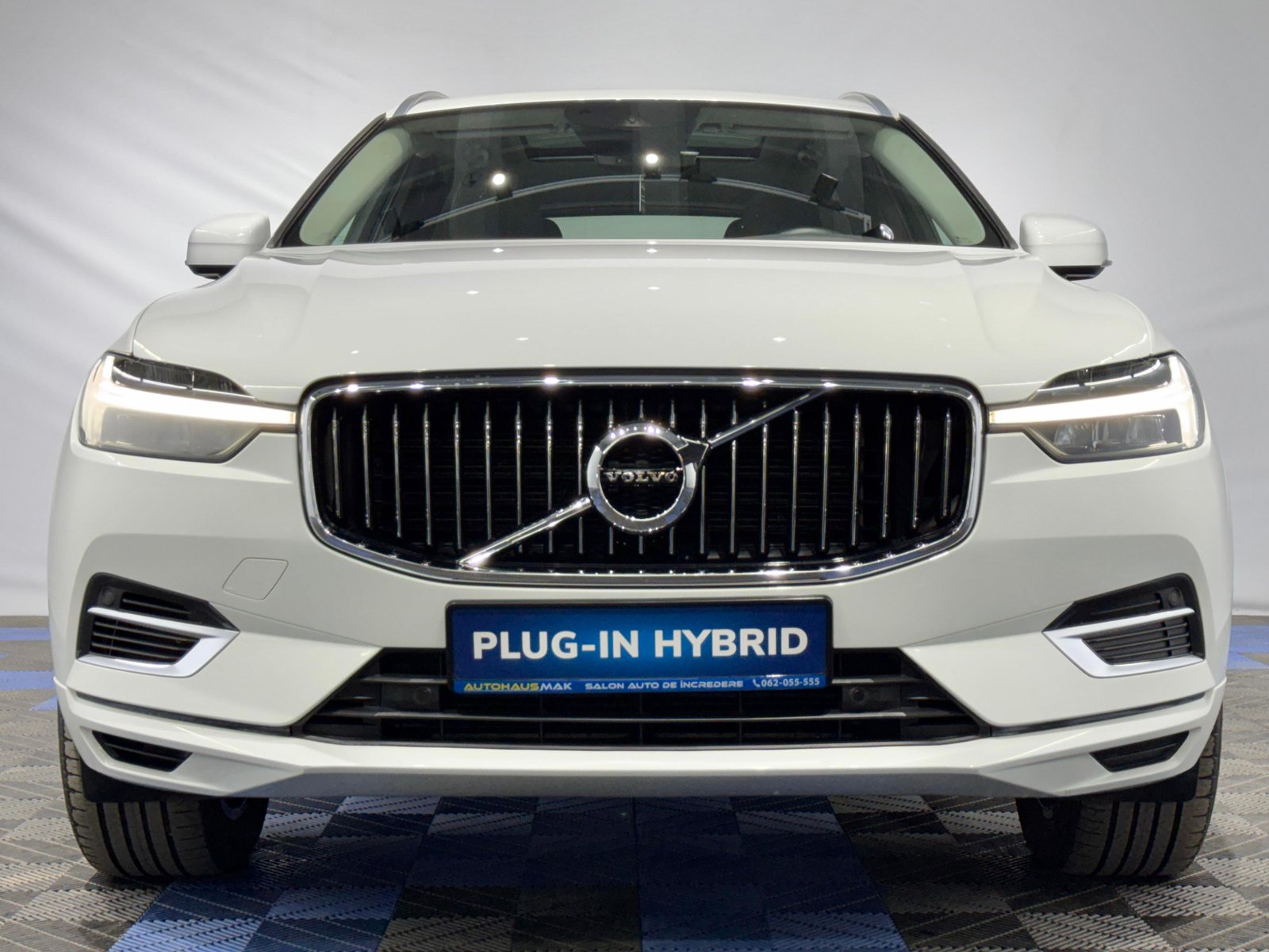 Volvo XC60 2017 - image Volvo XC60 2017 - image
