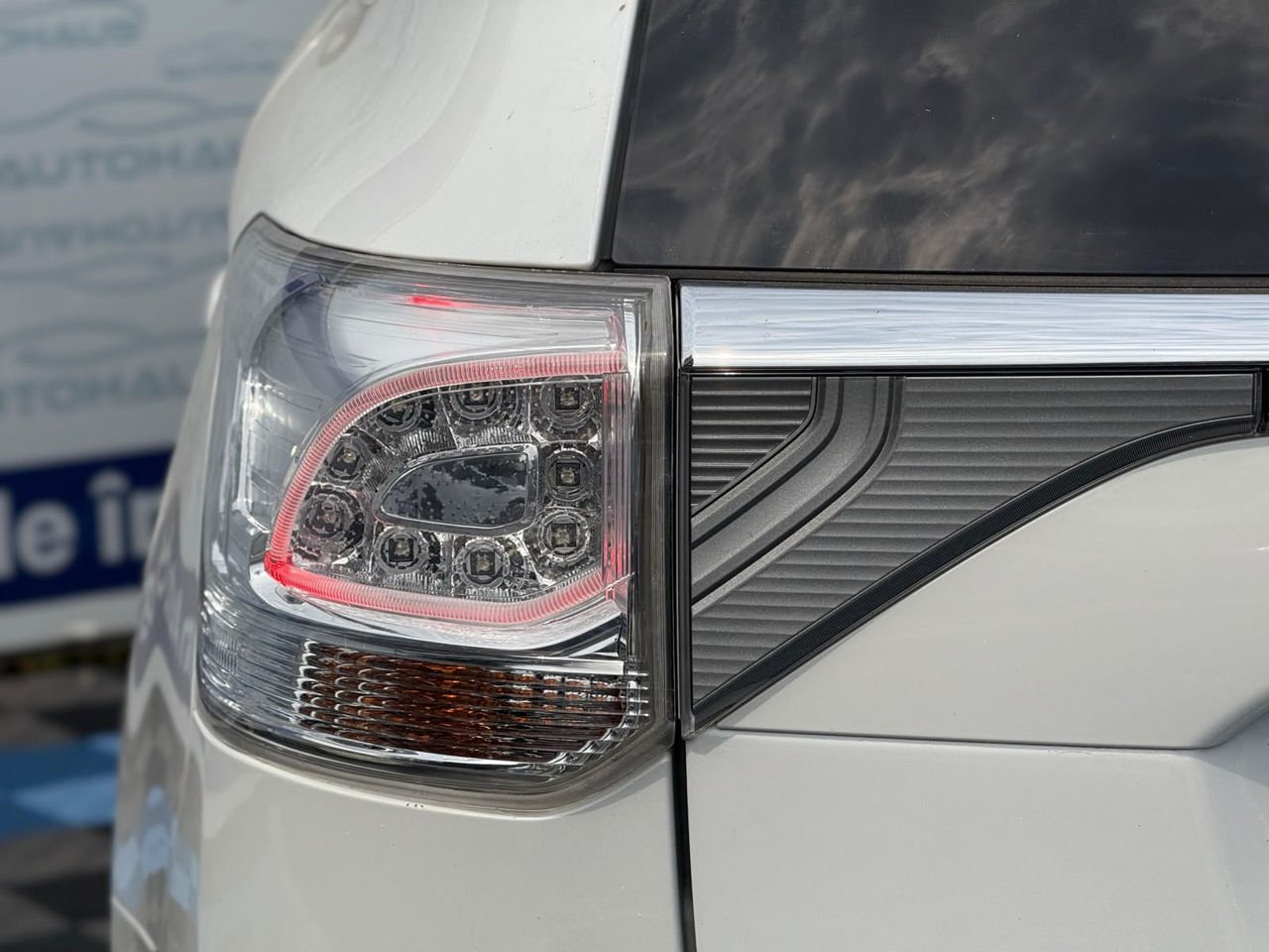 Mitsubishi Outlander III (2012 - 2021) image