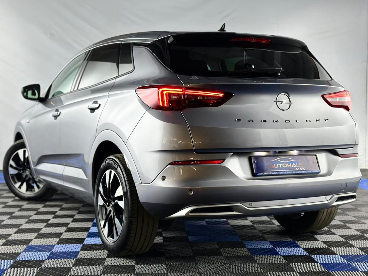 Opel Grandland A (2017 - ) image