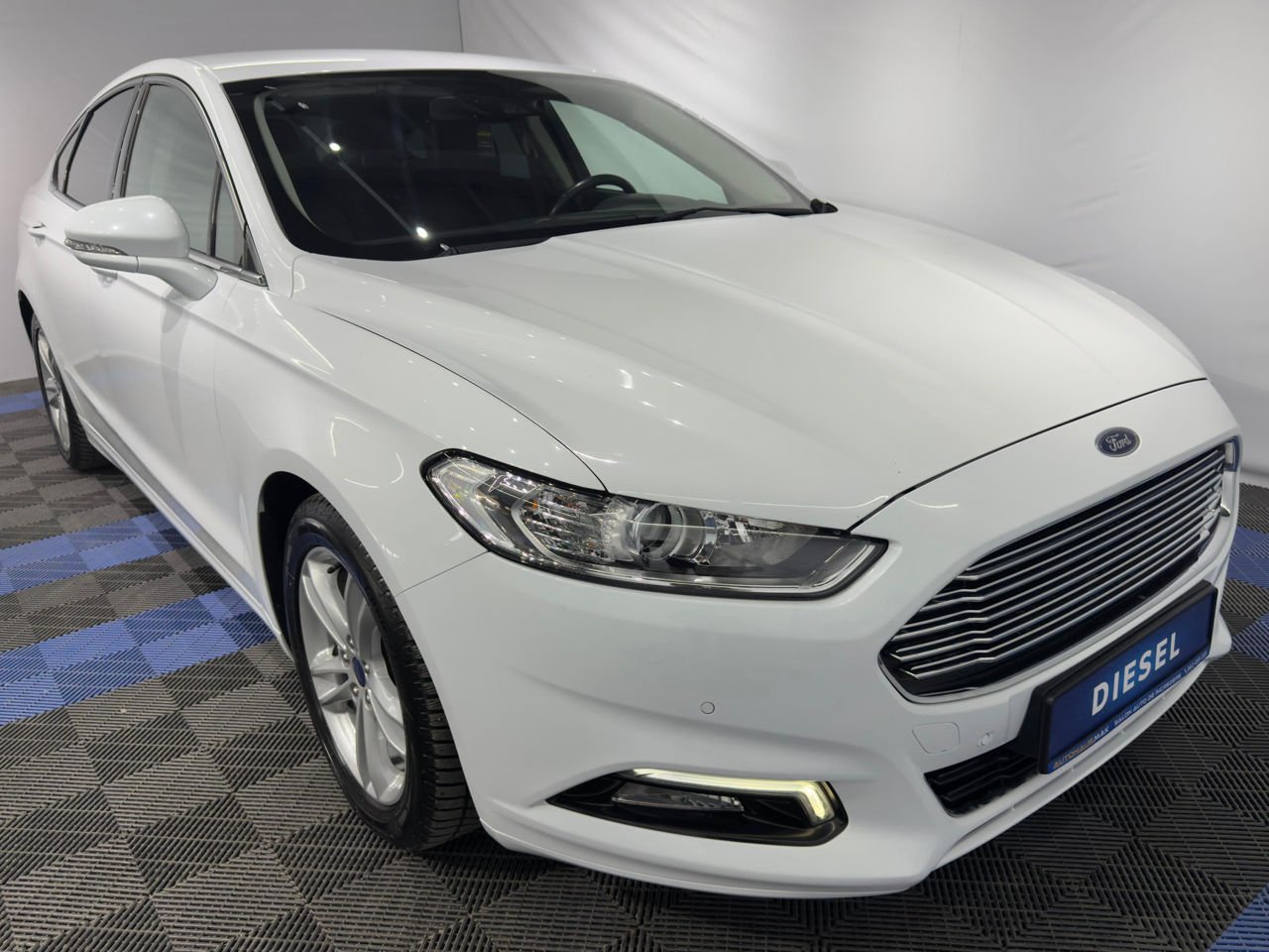 Ford Mondeo V (2014 - 2022) image Ford Mondeo V (2014 - 2022) image
