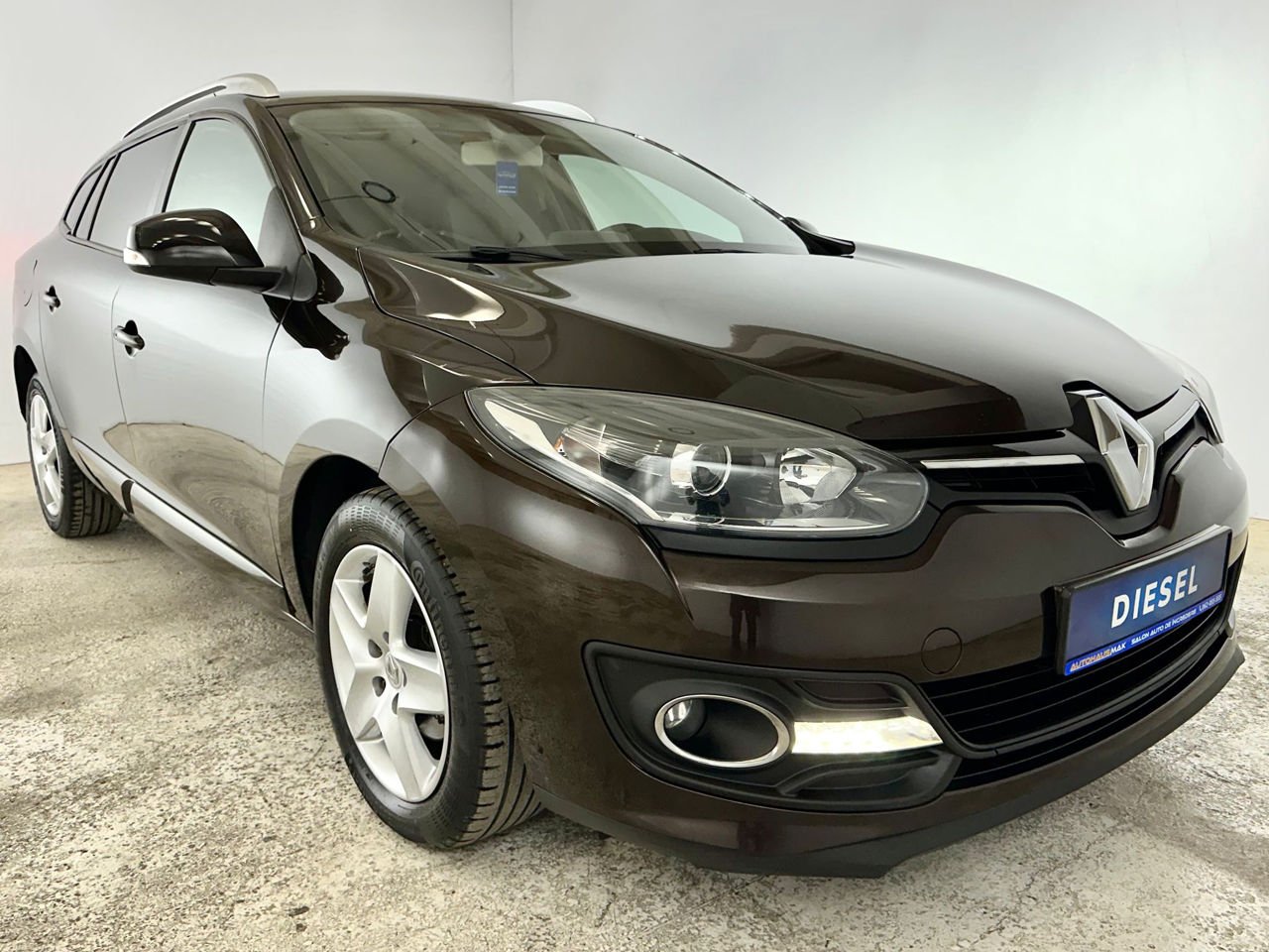 Renault Megane III (2008 - 2016) image Renault Megane III (2008 - 2016) image