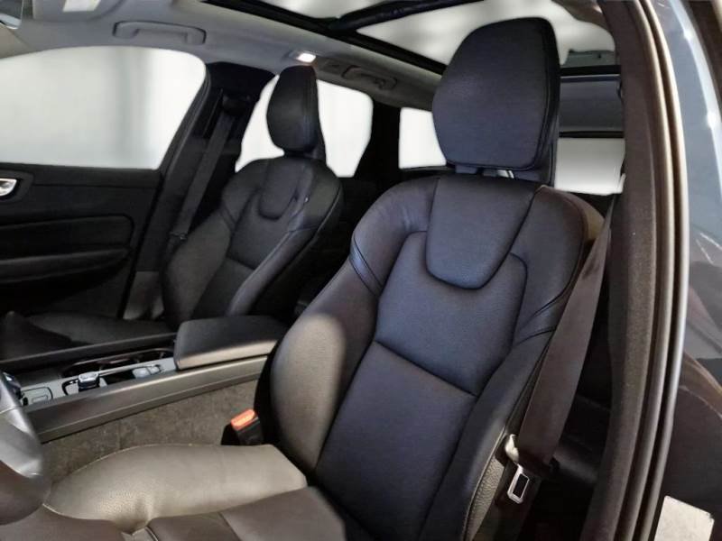 Volvo XC60 2017 - image Volvo XC60 2017 - image