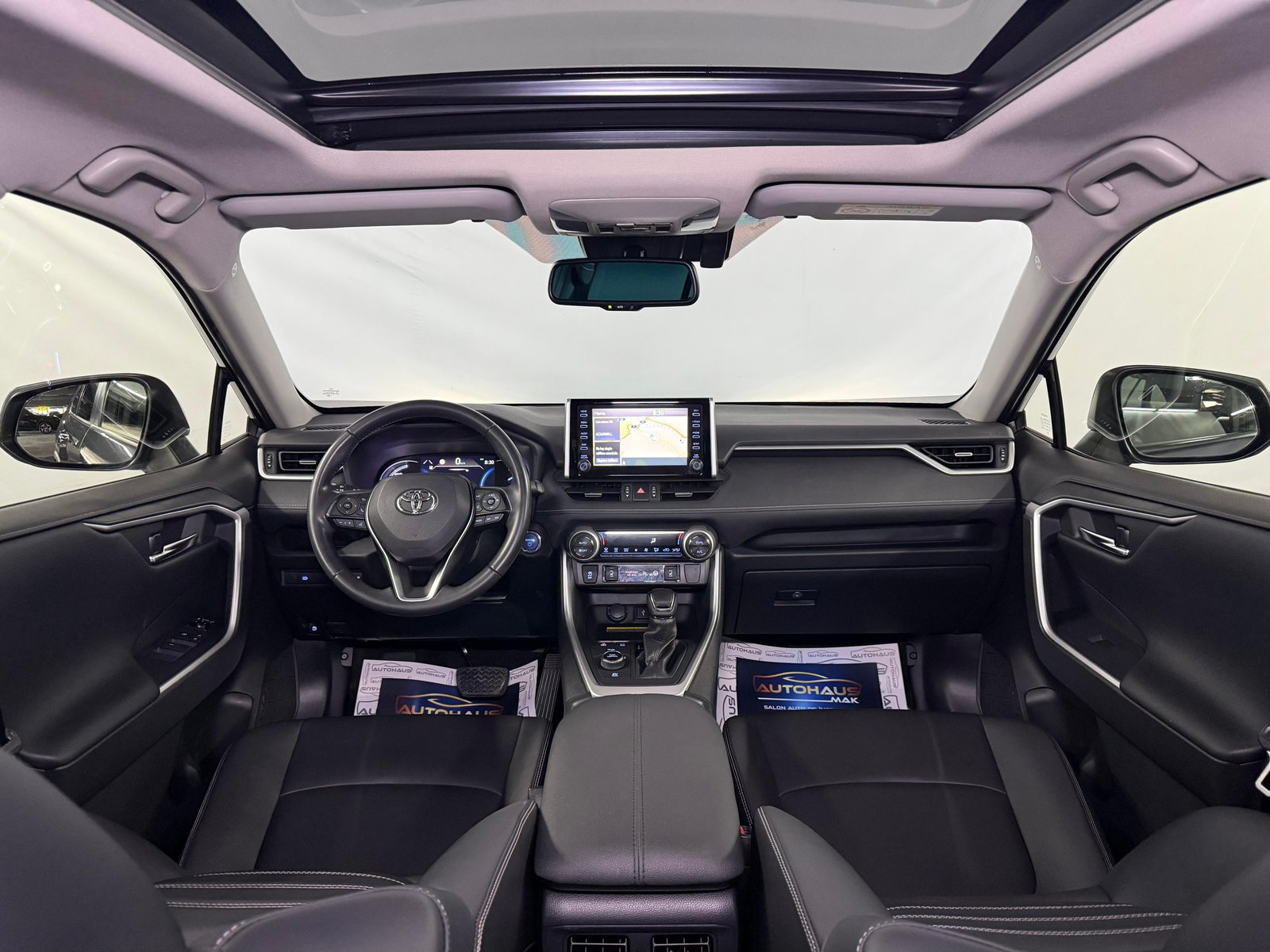 Toyota RAV4 2018 - image Toyota RAV4 2018 - image
