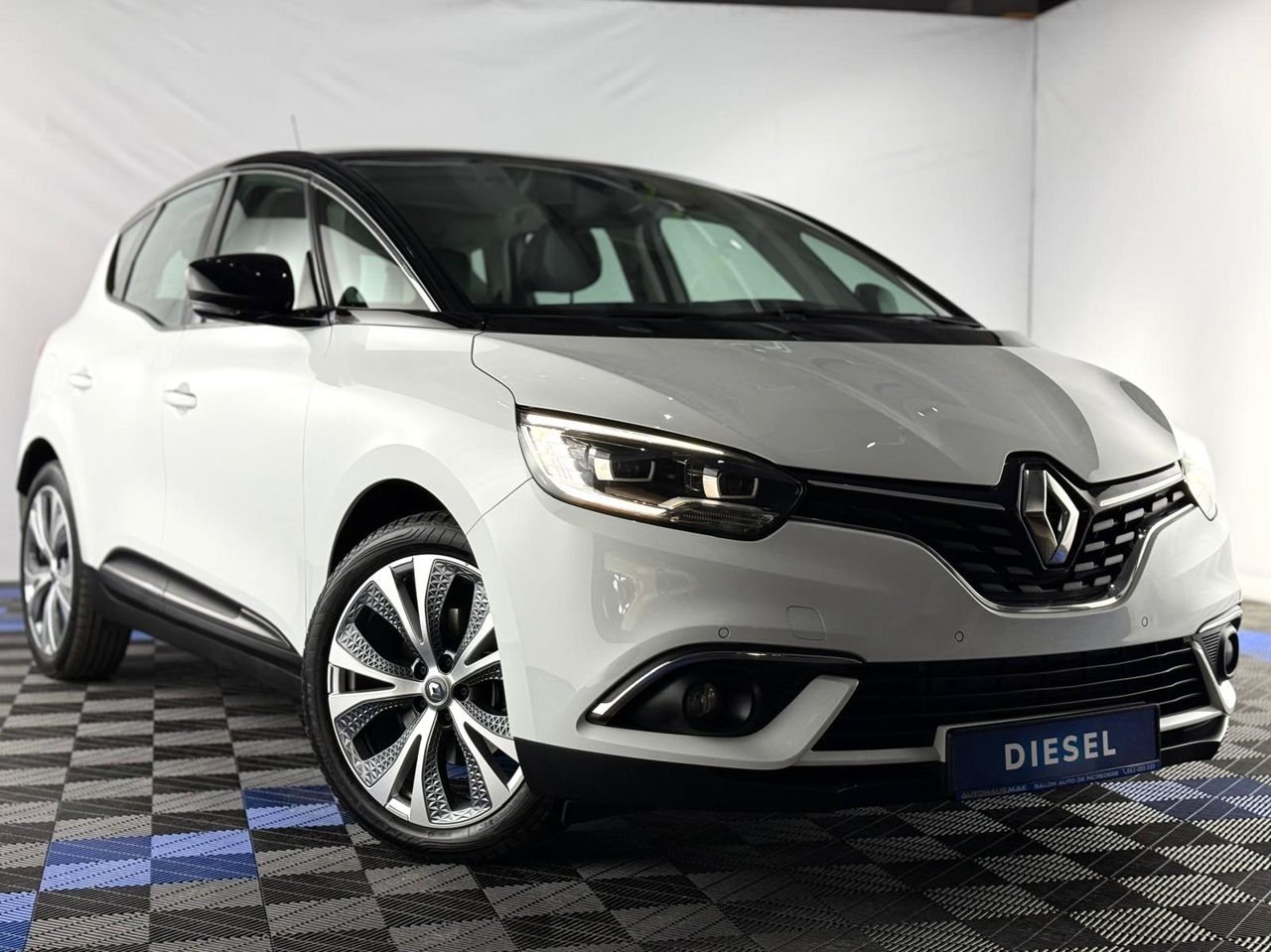 Renault Scenic IV (2016 - ) image