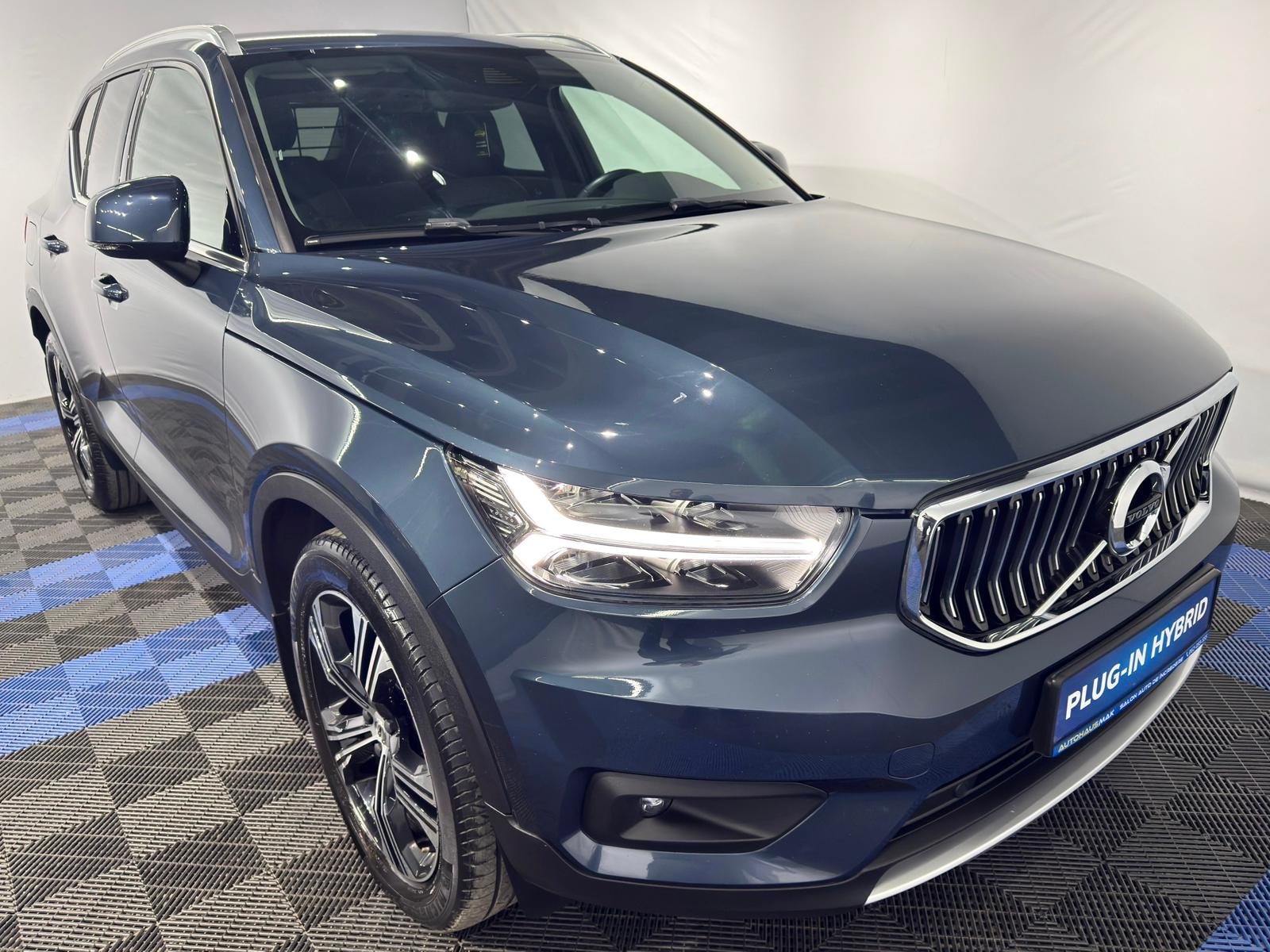 Volvo XC40 2017 - image Volvo XC40 2017 - image