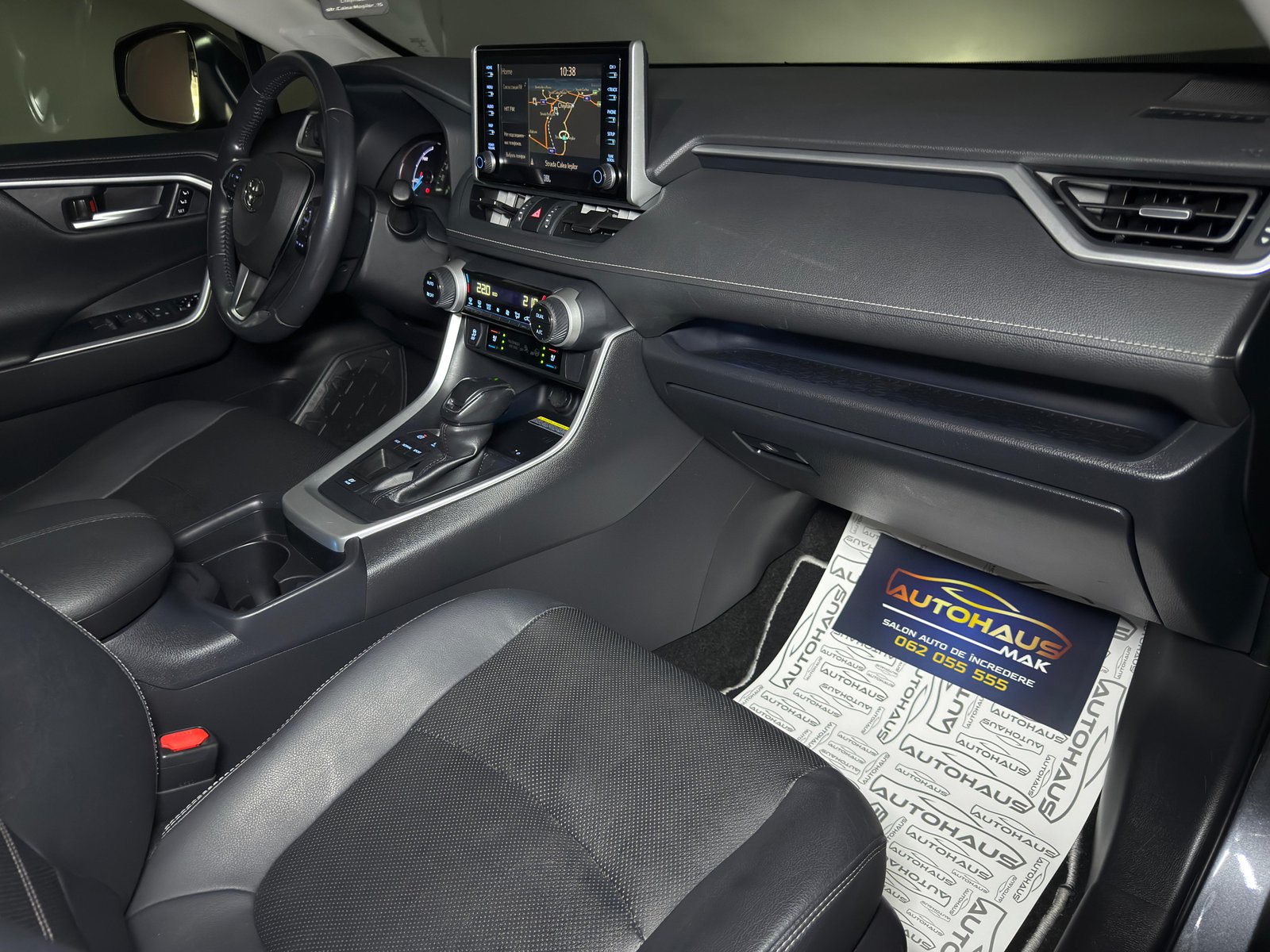 Toyota RAV4 2018 - image Toyota RAV4 2018 - image