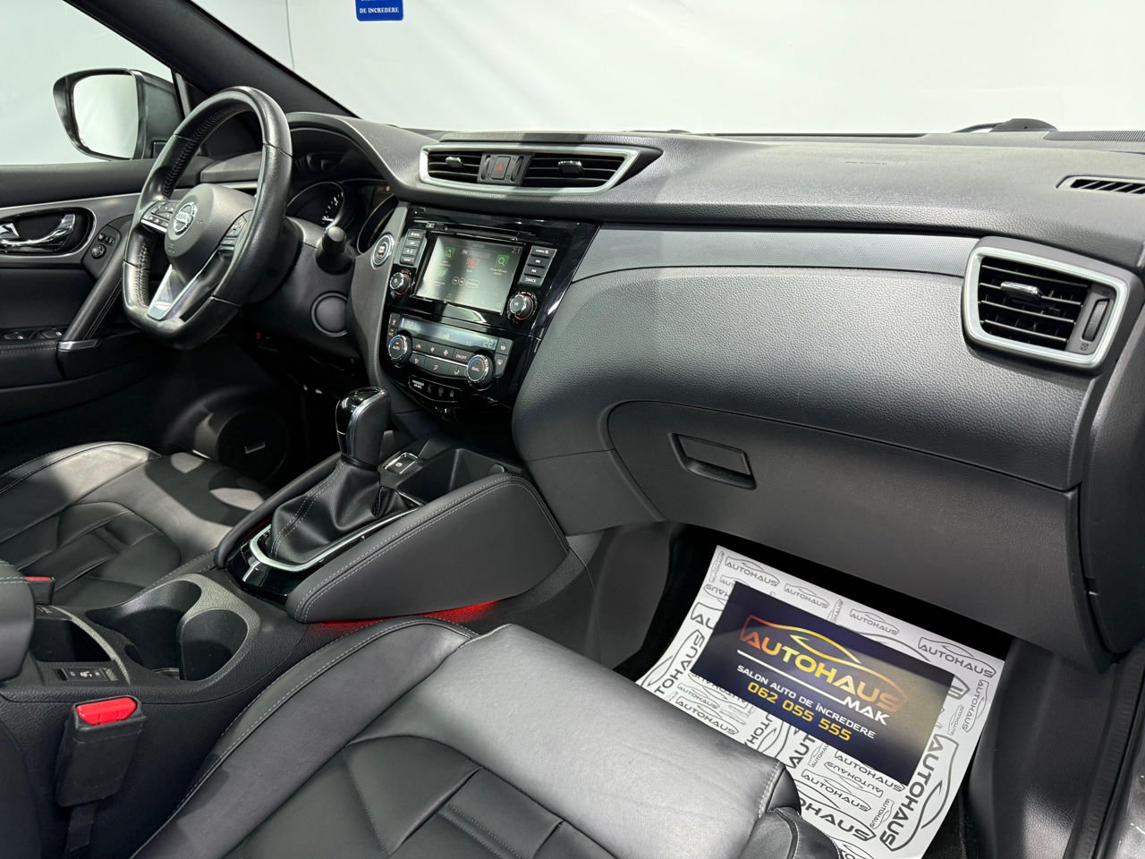 Nissan Qashqai J11 (2013 - 2021) image Nissan Qashqai J11 (2013 - 2021) image