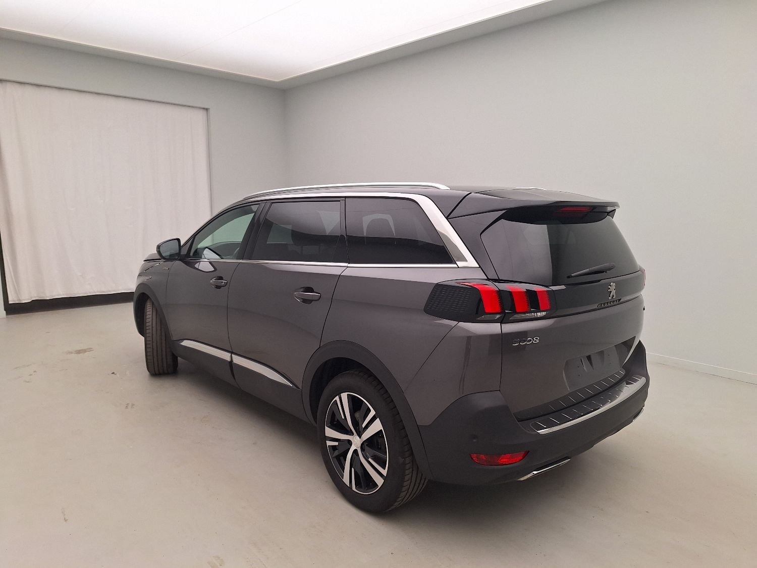 Peugeot 5008 II (2017 - ) image