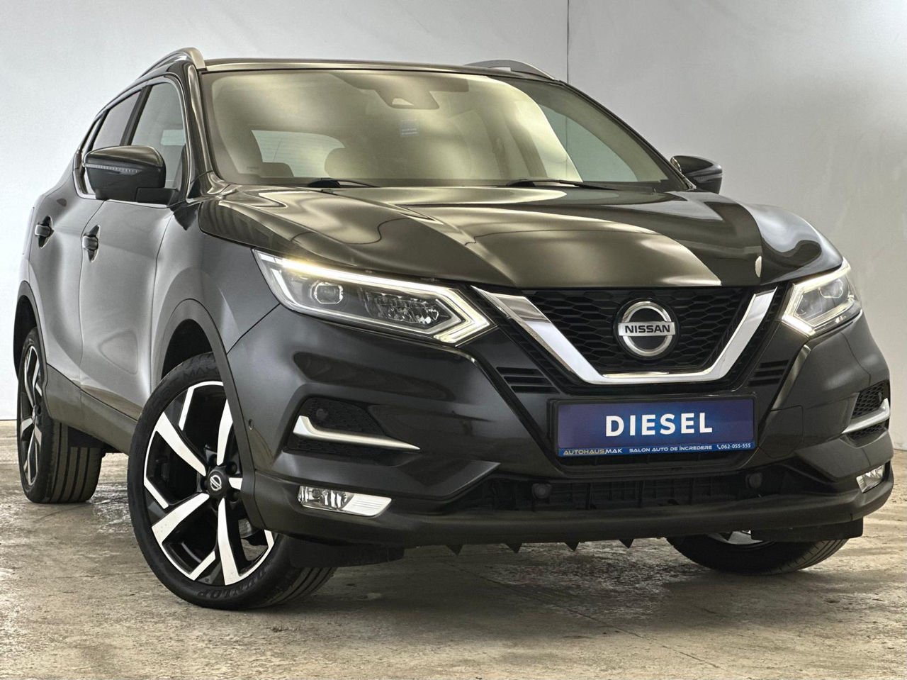 Nissan Qashqai J11 (2013 - 2021) image