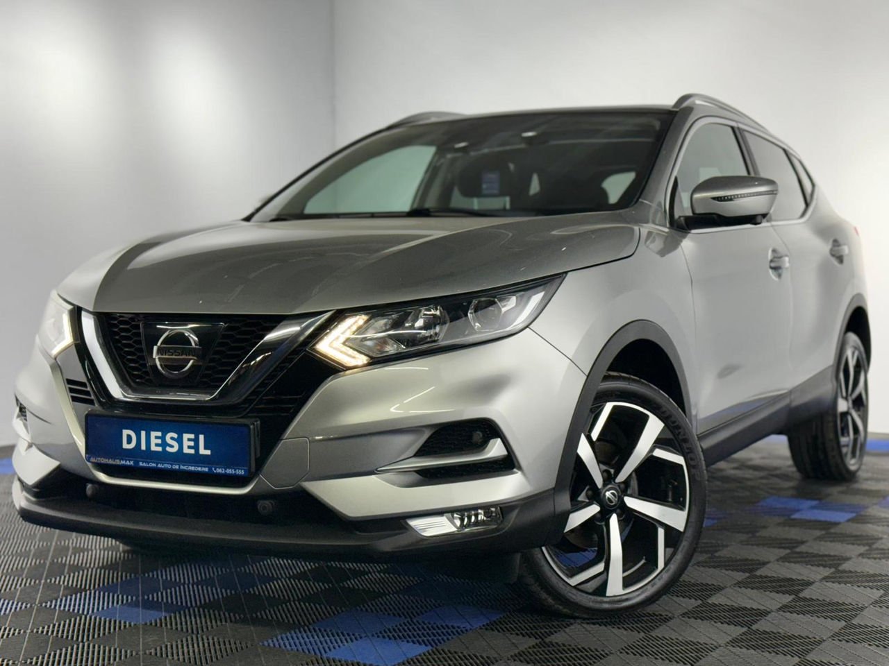 Nissan Qashqai J11 (2013 - 2021) image