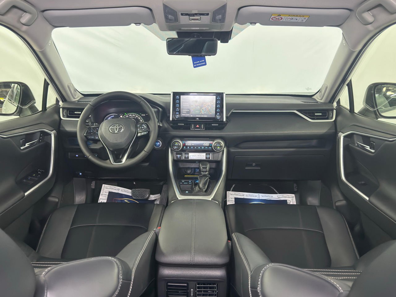 Toyota RAV4 2018 - image Toyota RAV4 2018 - image