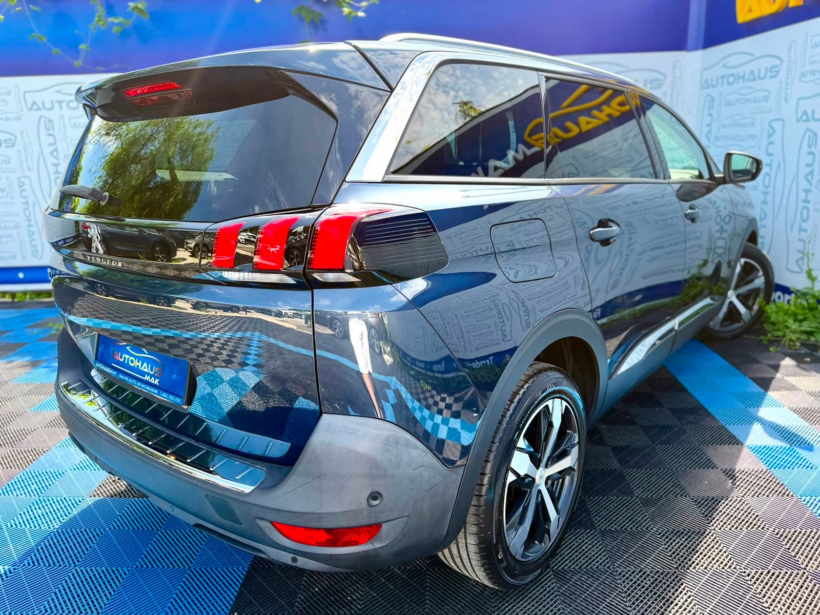 Peugeot 5008 II (2017 - ) image