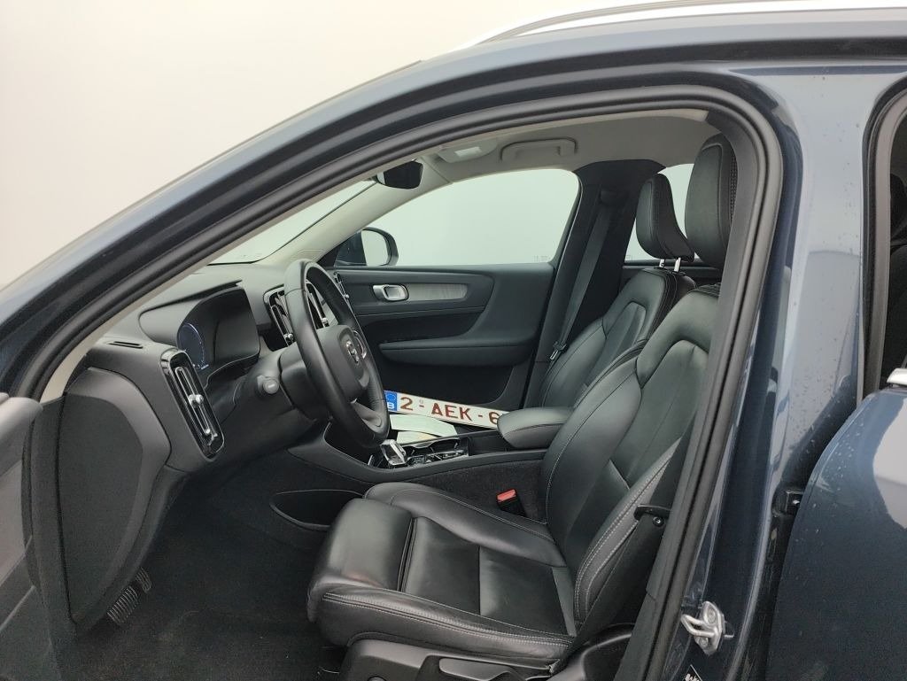 Volvo XC40 2017 - image Volvo XC40 2017 - image