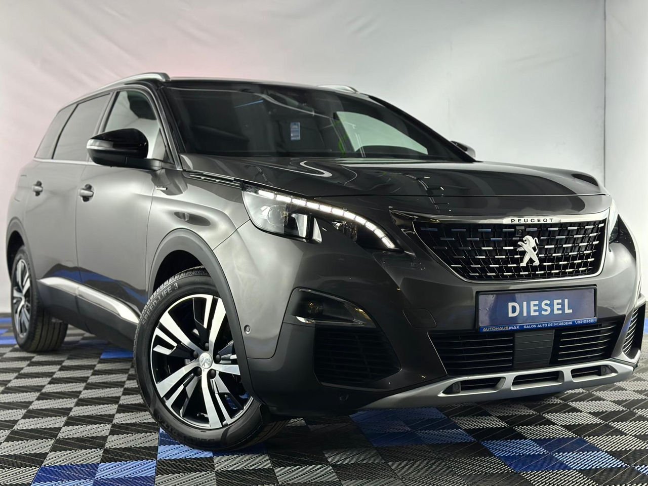 Peugeot 5008 II (2017 - ) image