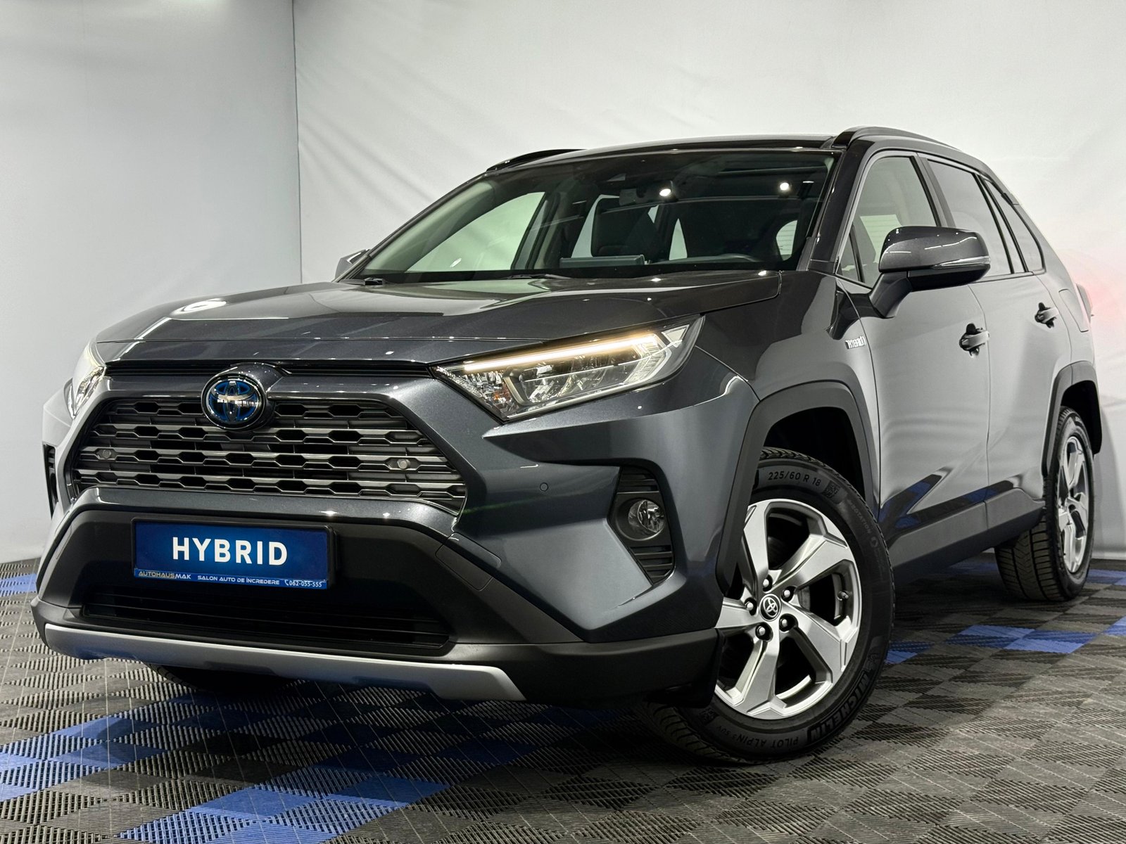 Toyota RAV4 2018 - image Toyota RAV4 2018 - image