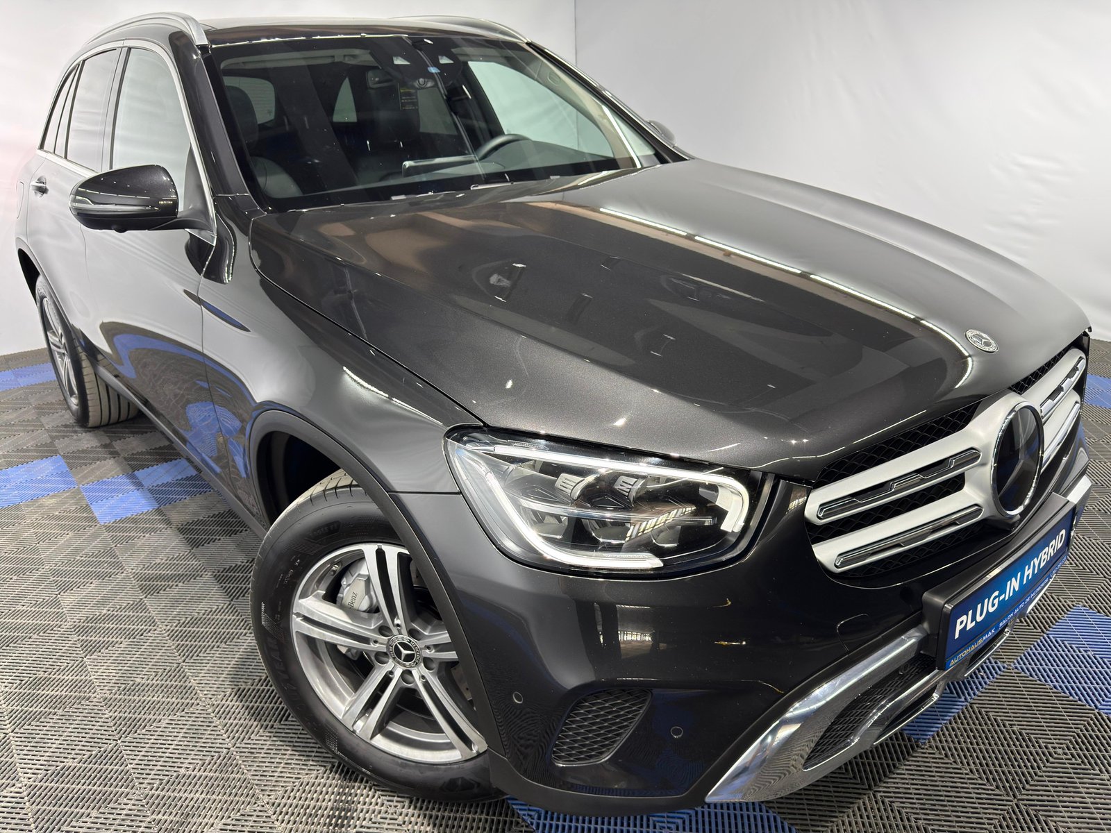 Mercedes-Benz GLC-Class C253 (2015 - 2022) image Mercedes-Benz GLC-Class C253 (2015 - 2022) image