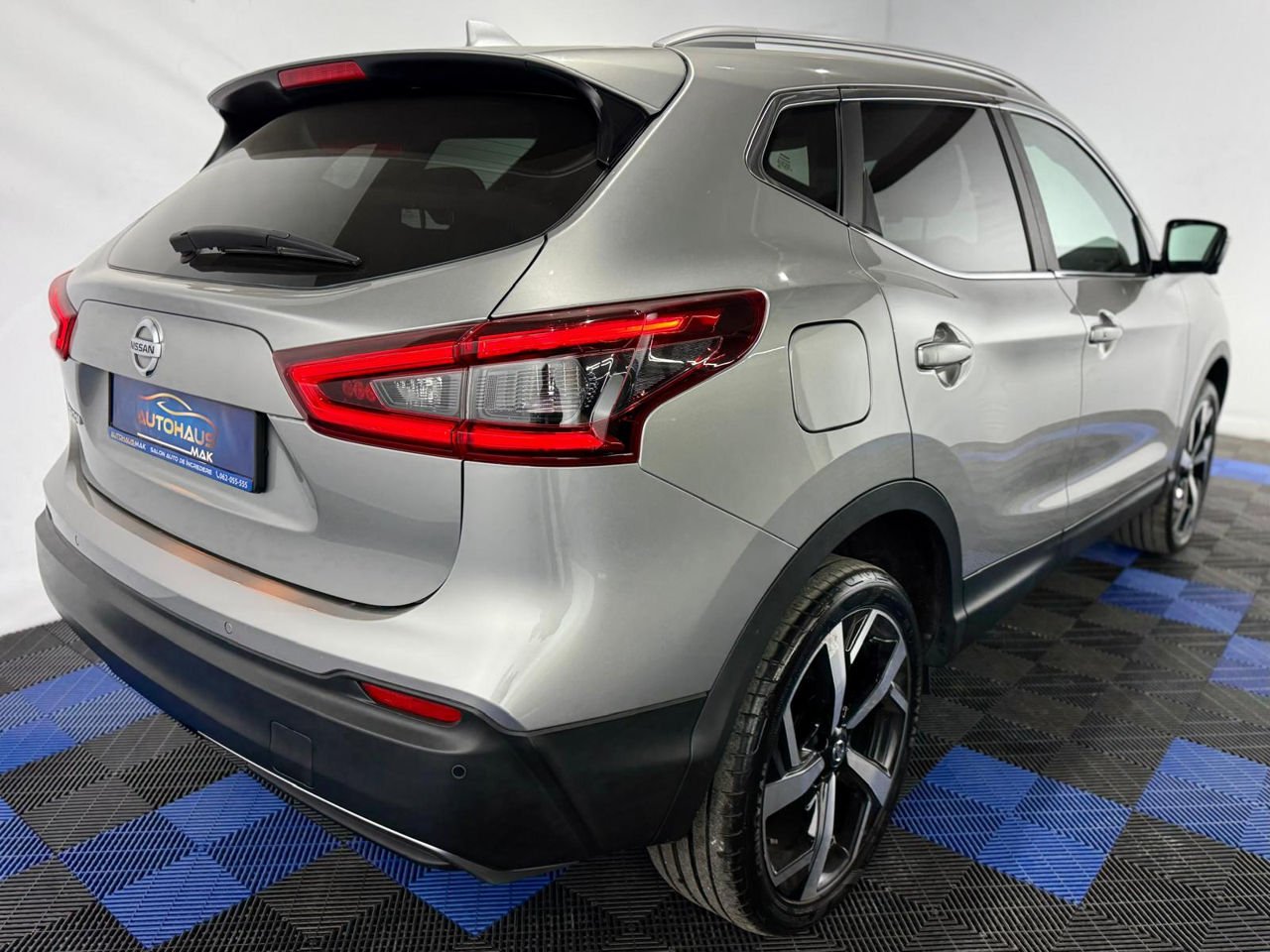 Nissan Qashqai J11 (2013 - 2021) image