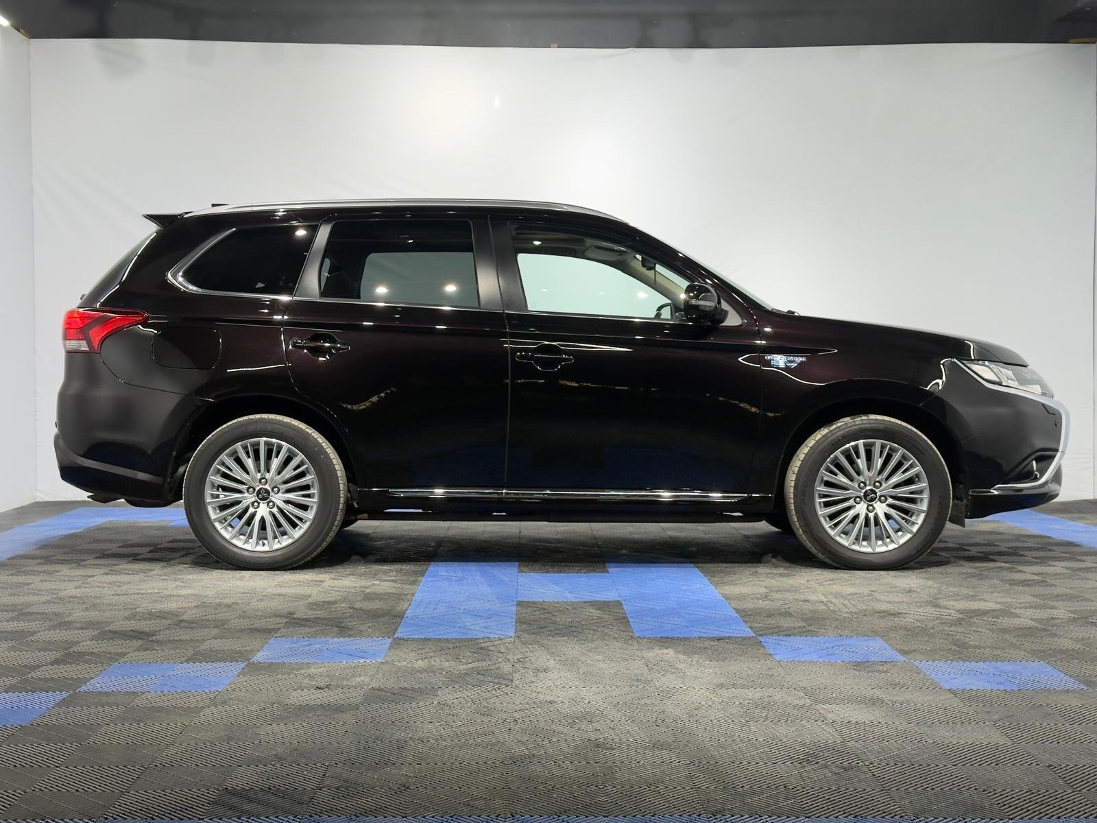 Mitsubishi Outlander III (2012 - 2021) image