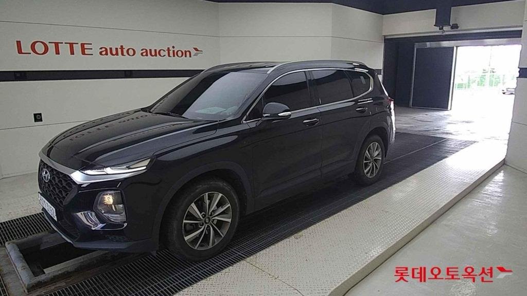 Hyundai Santa Fe IV (2018 - ) image