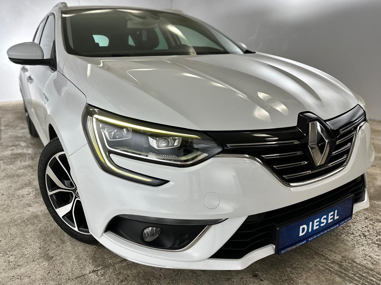 Renault Megane IV (2016 - ) image