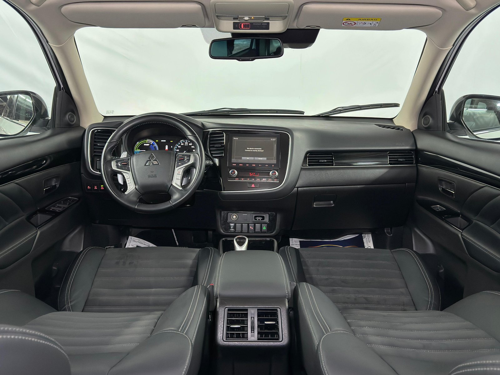 Mitsubishi Outlander III (2012 - 2021) image Mitsubishi Outlander III (2012 - 2021) image