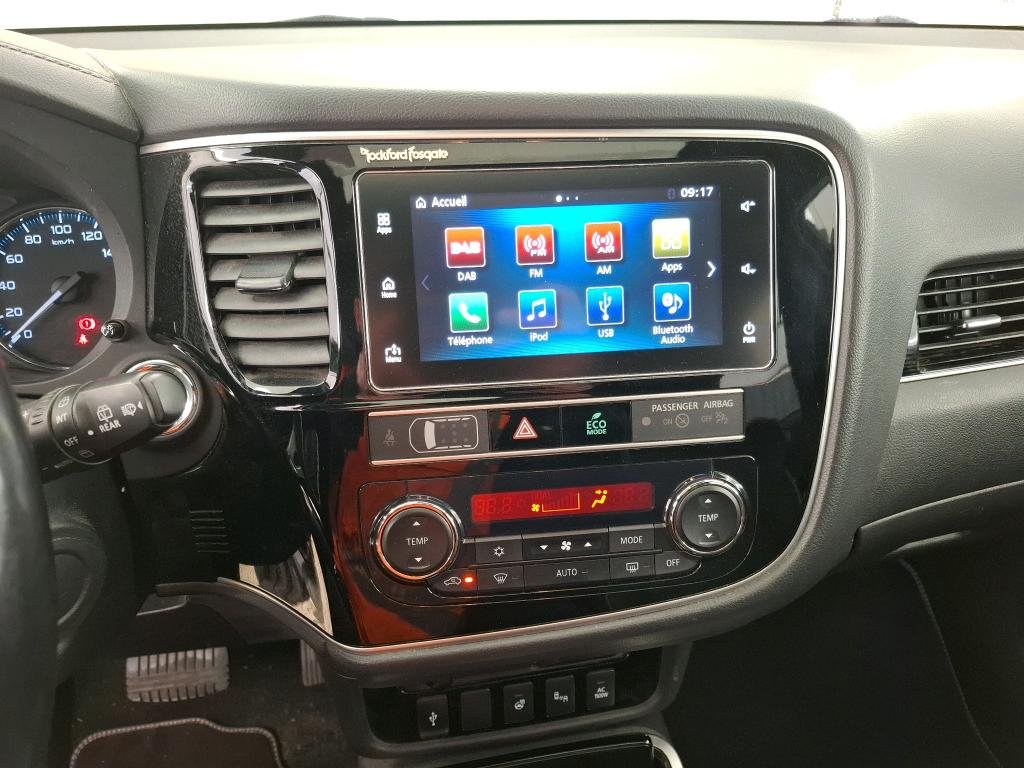 Mitsubishi Outlander III (2012 - 2021) image Mitsubishi Outlander III (2012 - 2021) image