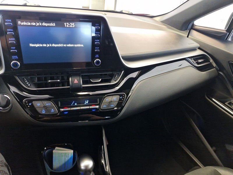 Toyota C-HR 2016 - image