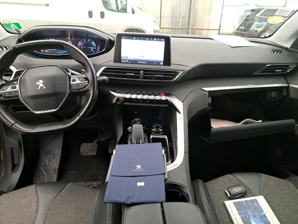 Peugeot 3008 II (2016 - ) image