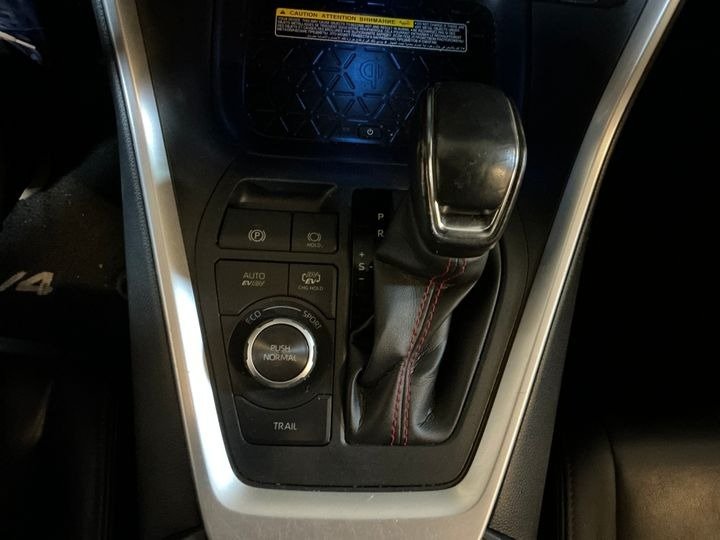 Toyota RAV4 2018 - image Toyota RAV4 2018 - image