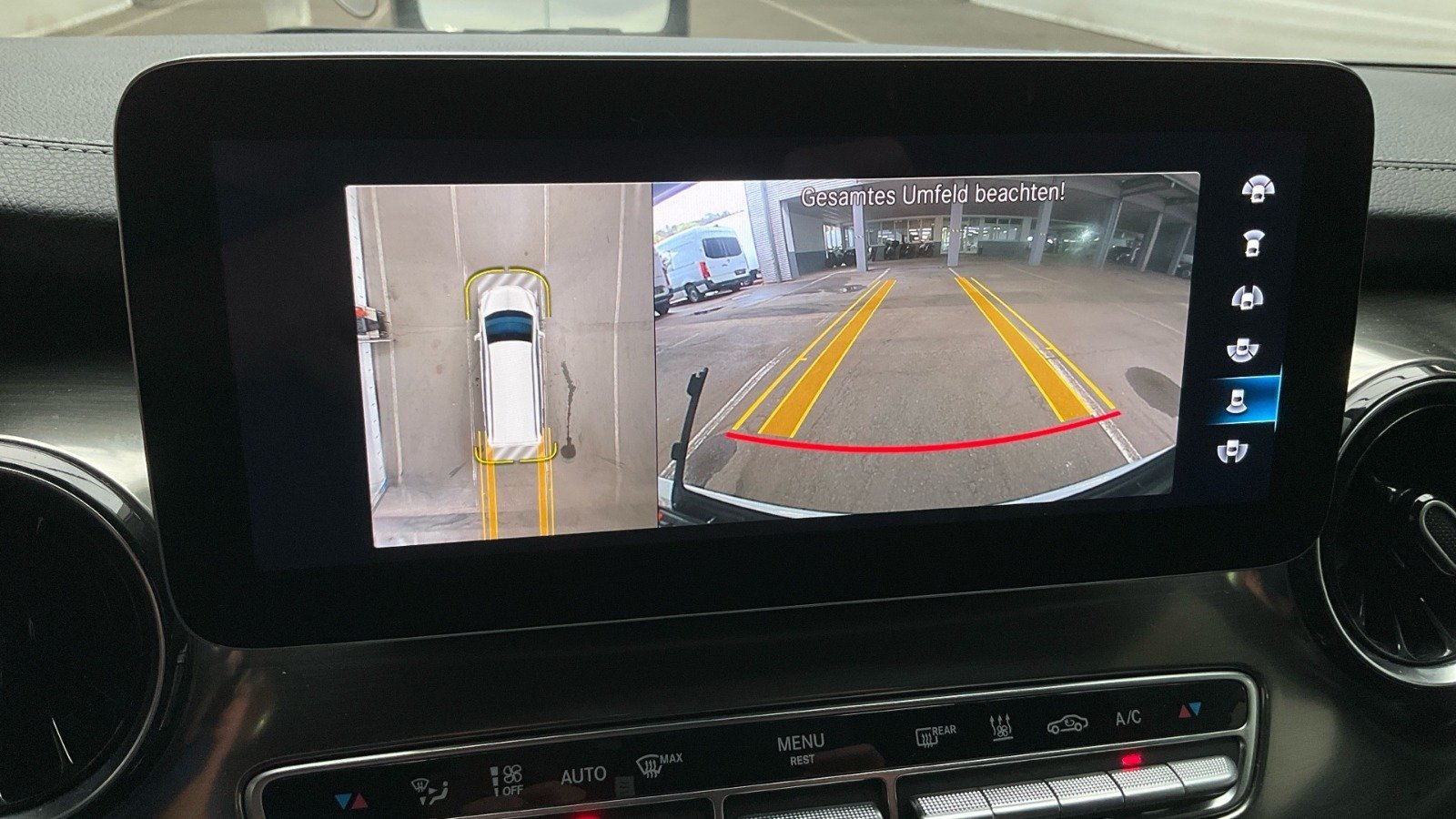 Mercedes-Benz V-Class W447 (2014 - ) image Mercedes-Benz V-Class W447 (2014 - ) image