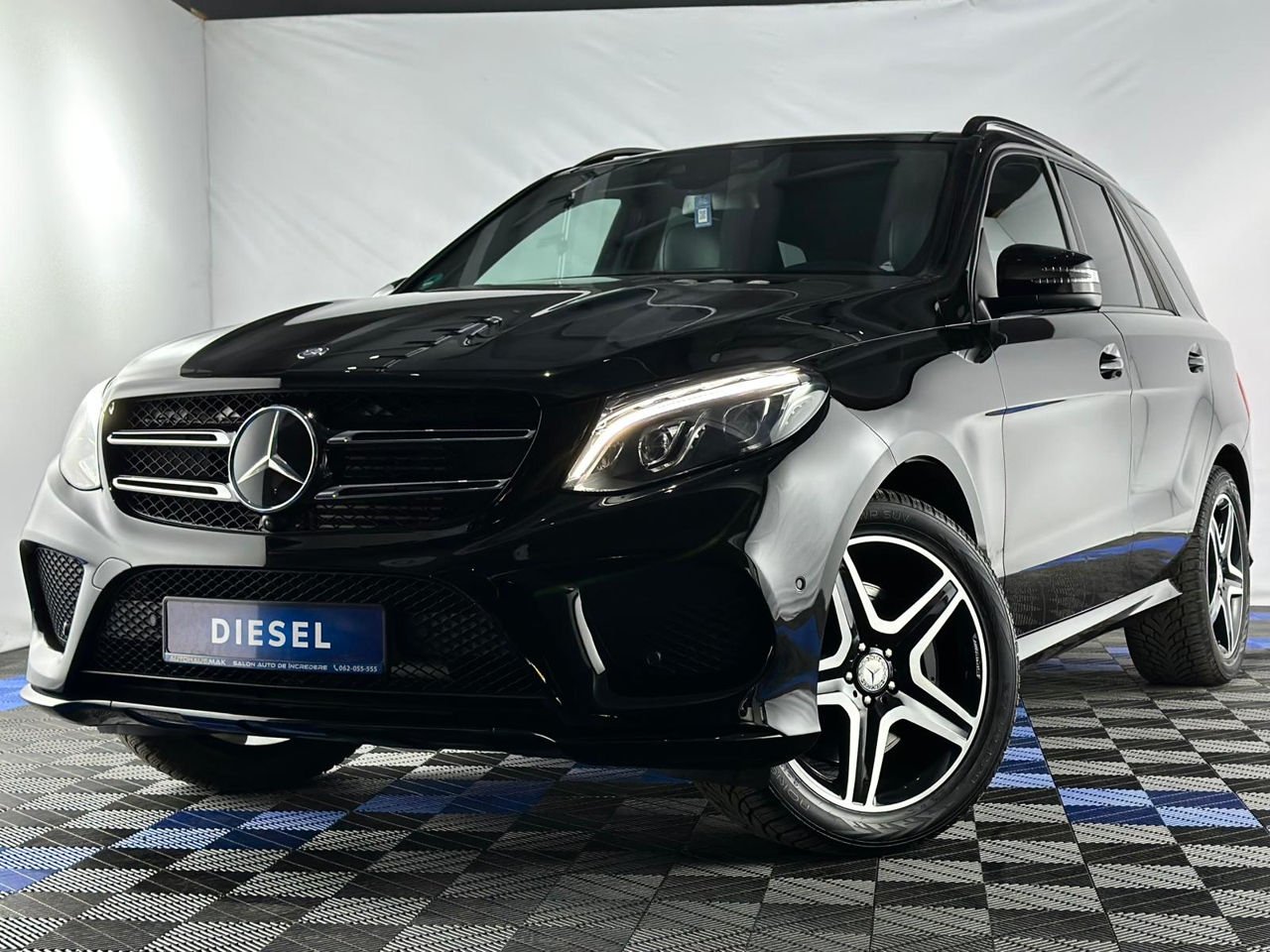 Mercedes-Benz GLE-Class C292 (2015 - 2020) image