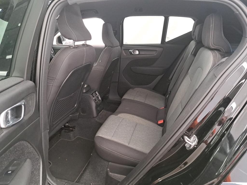 Volvo XC40 2017 - image Volvo XC40 2017 - image
