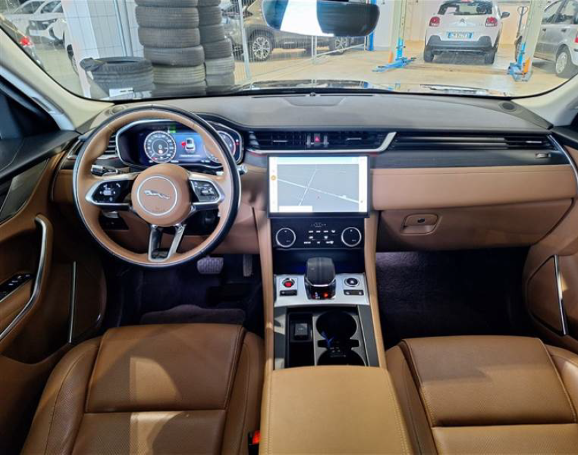 Jaguar F-PACE I (2015 - ) image