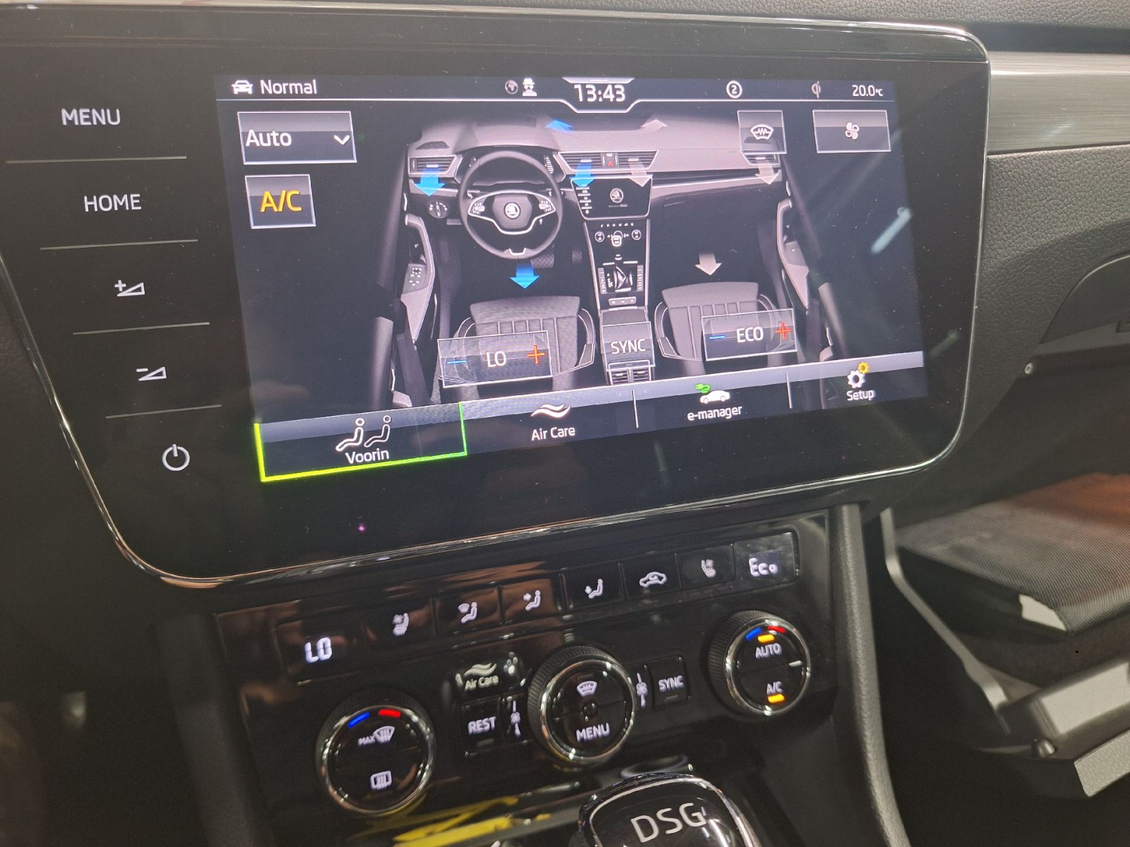 Škoda Superb IV (2020 - ) image