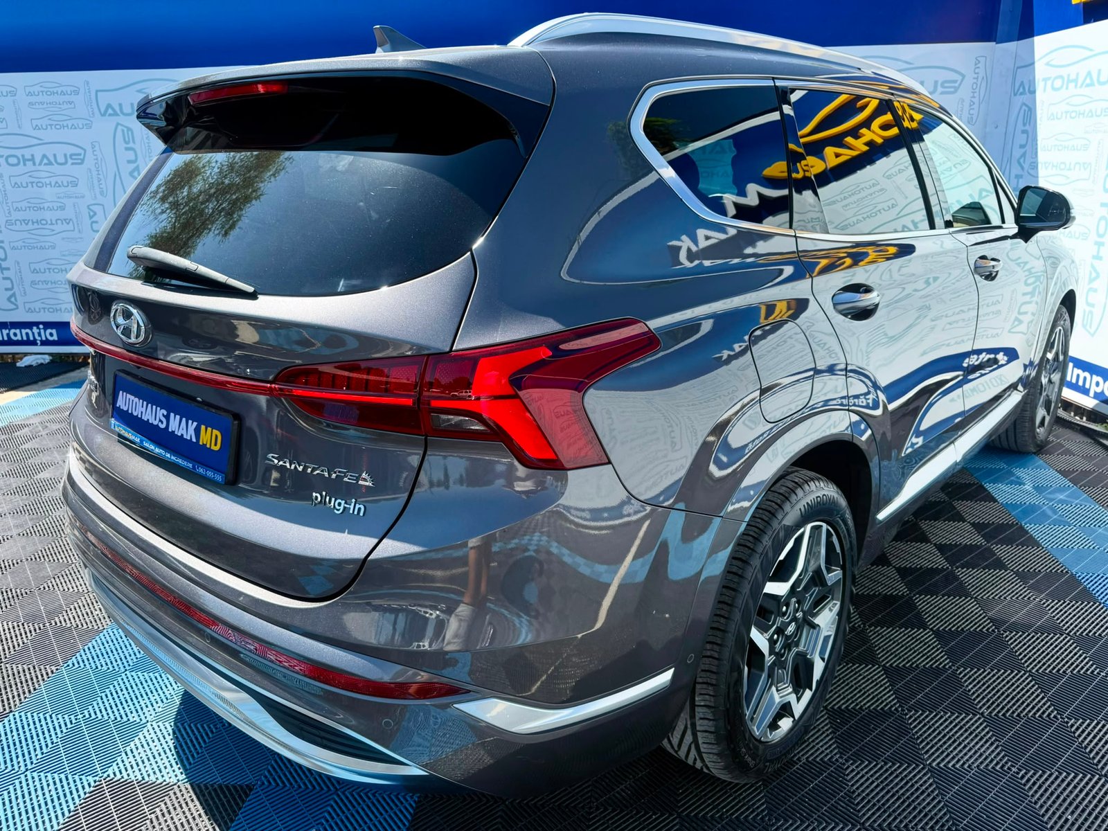 Hyundai Santa Fe IV (2018 - ) image