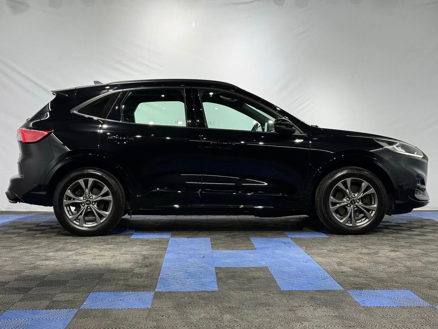 Ford Kuga III (2019 - ) image