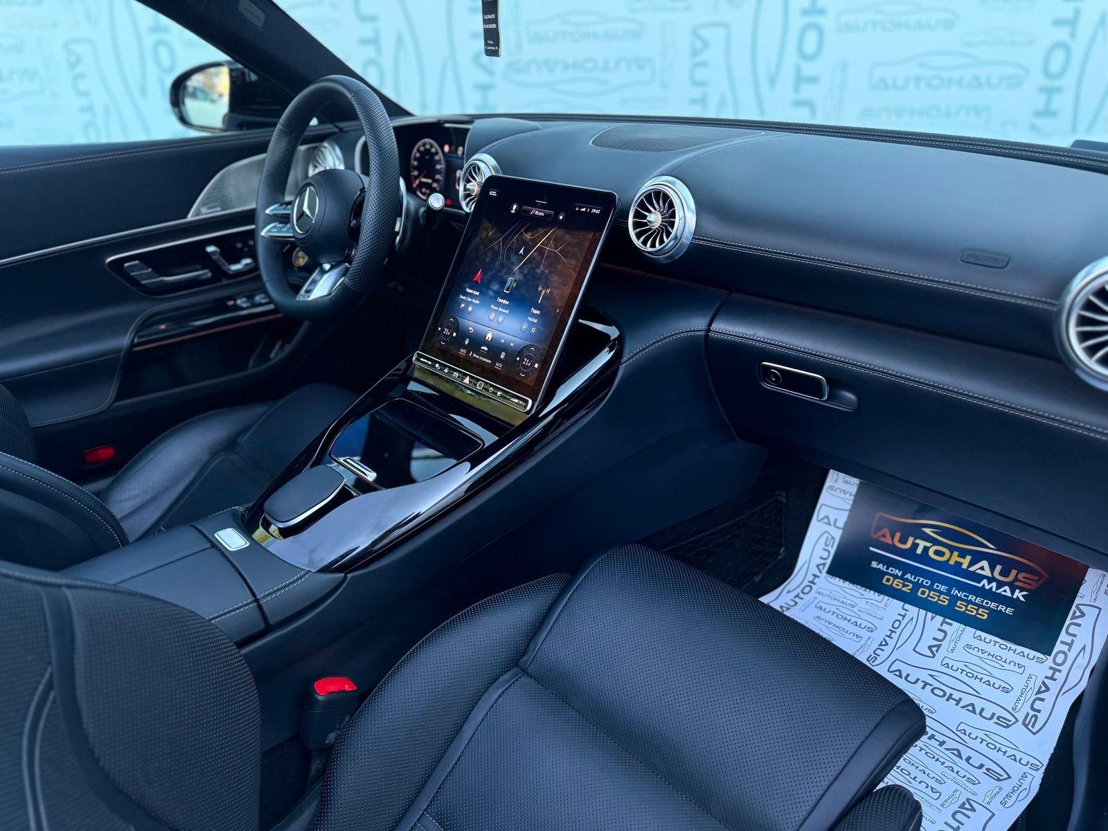 Mercedes-Benz SL-Class R232 (2020 - ) image