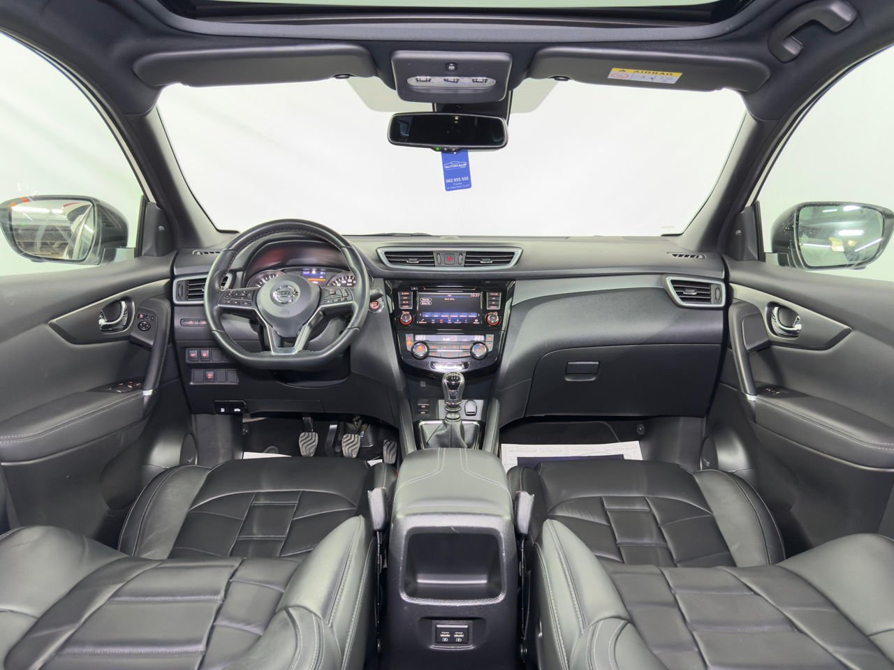 Nissan Qashqai J11 (2013 - 2021) image Nissan Qashqai J11 (2013 - 2021) image