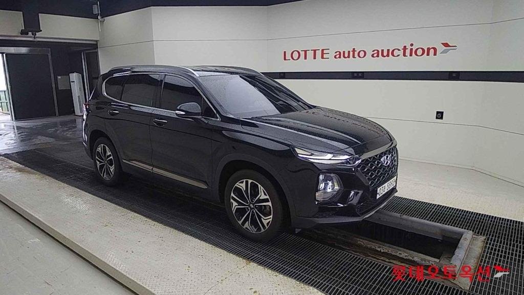 Hyundai Santa Fe IV (2018 - ) image