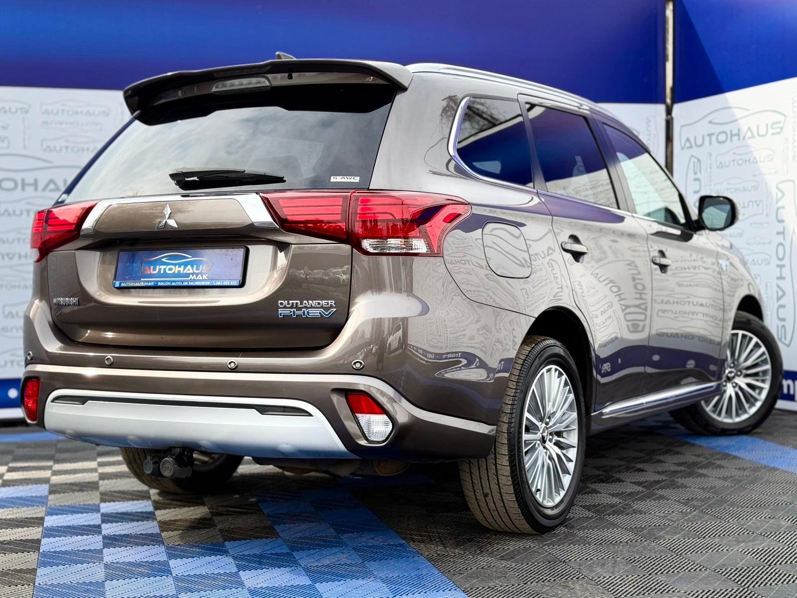 Mitsubishi Outlander III (2012 - 2021) image