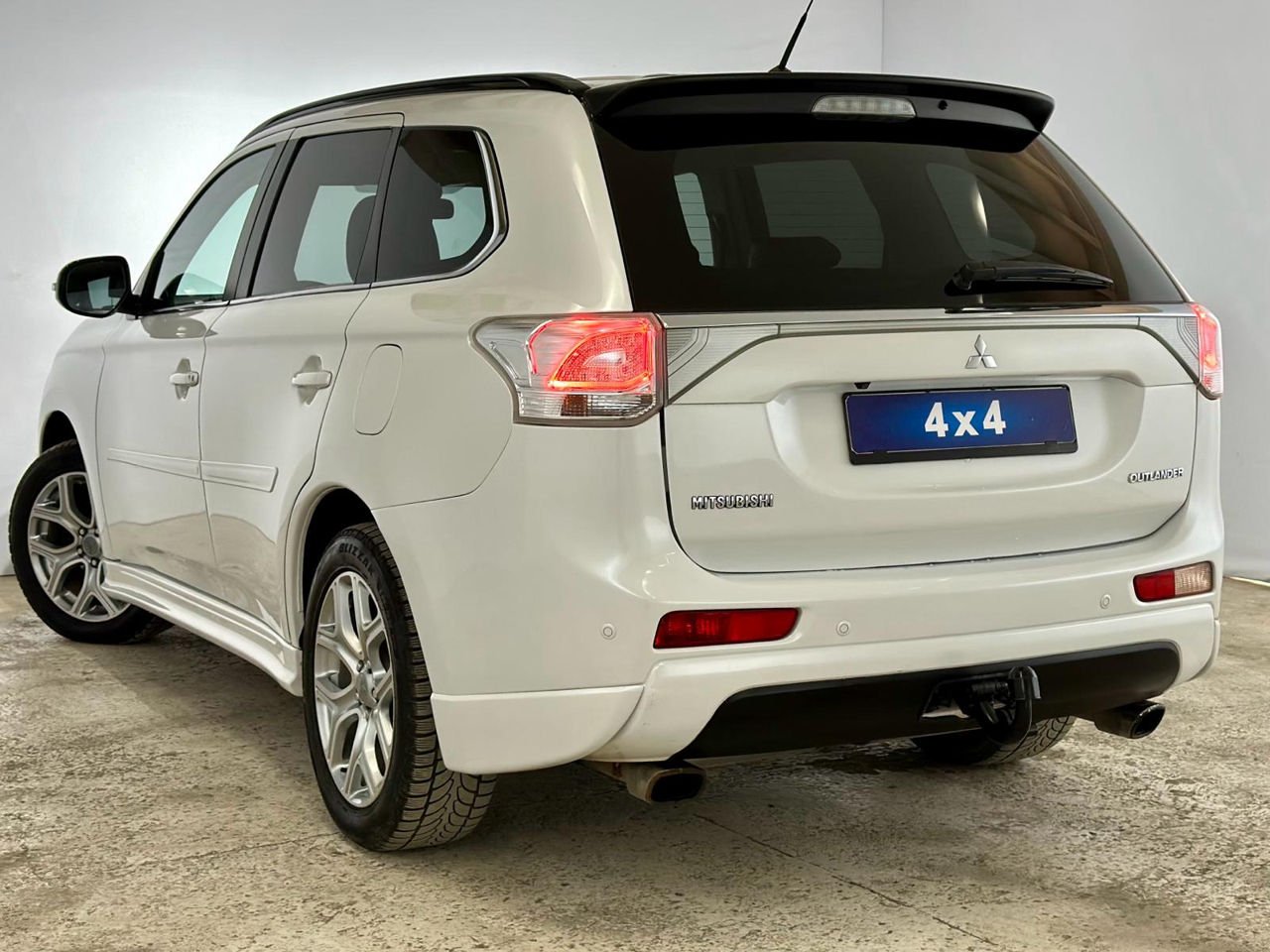 Mitsubishi Outlander III (2012 - 2021) image