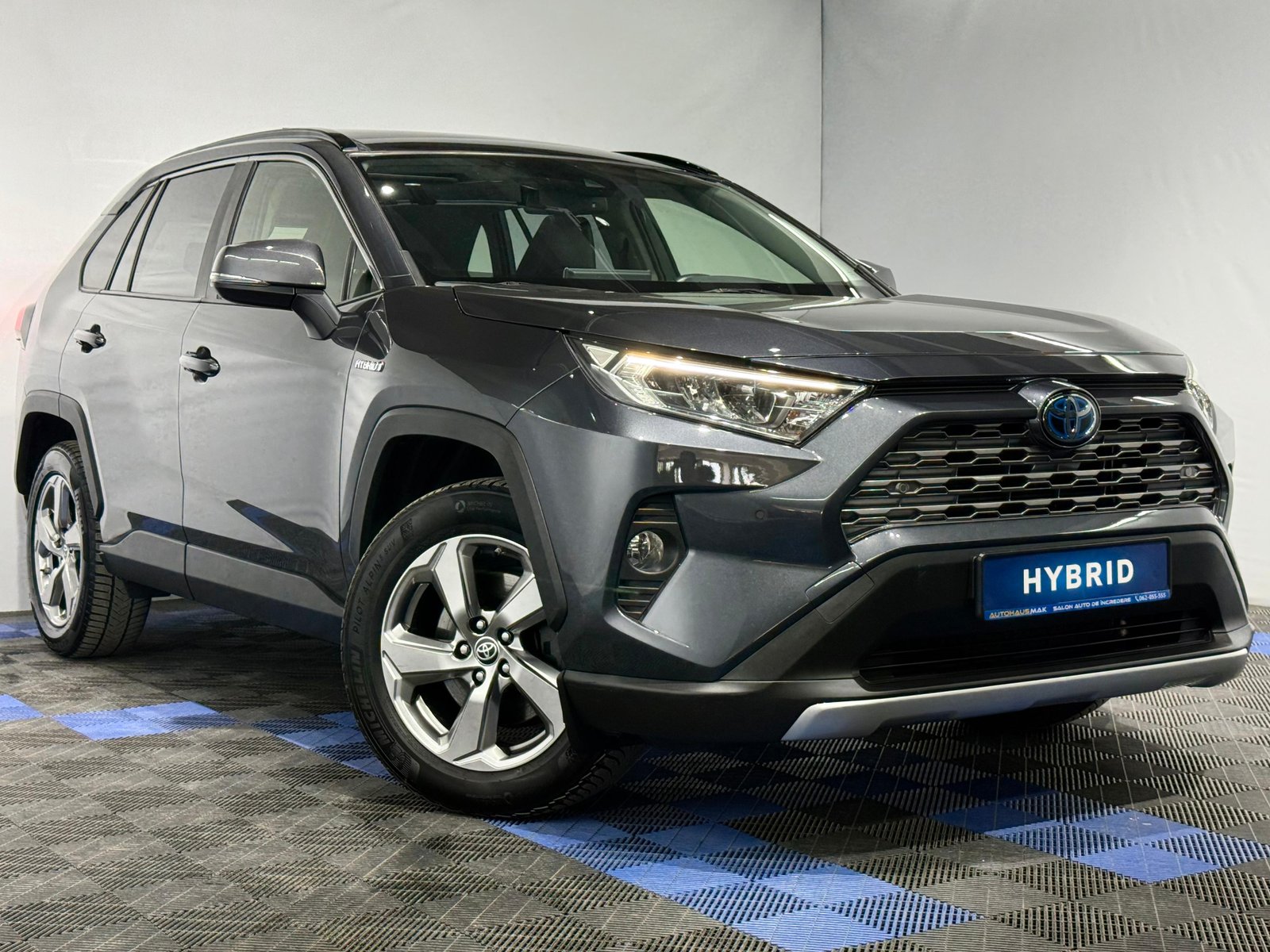 Toyota RAV4 2018 - image Toyota RAV4 2018 - image