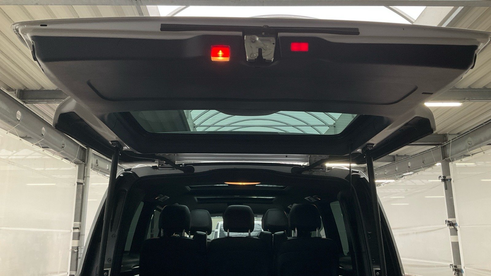 Mercedes-Benz V-Class W447 (2014 - ) image Mercedes-Benz V-Class W447 (2014 - ) image