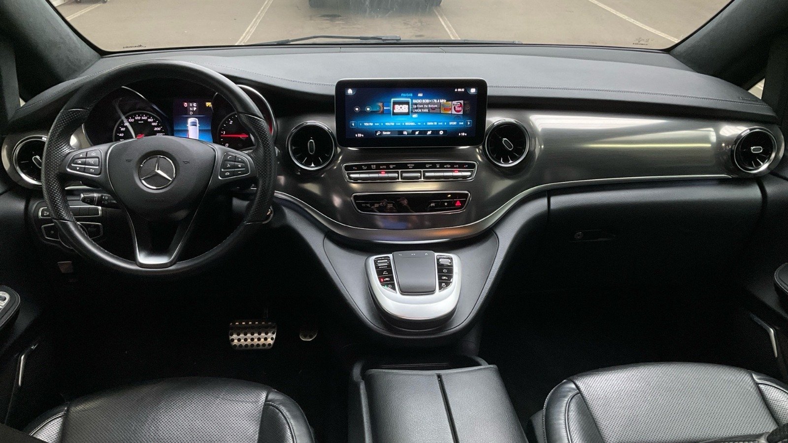 Mercedes-Benz V-Class W447 (2014 - ) image Mercedes-Benz V-Class W447 (2014 - ) image