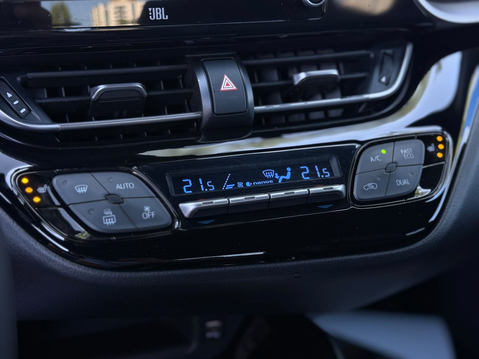 Toyota C-HR 2016 -  image