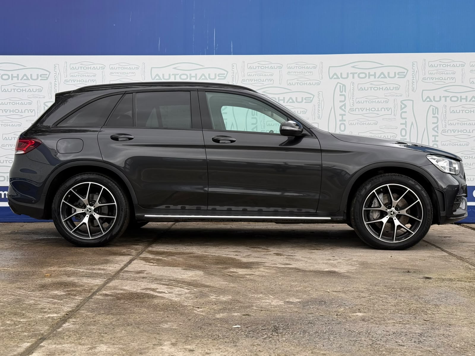 Mercedes-Benz GLC-Class X254 (2022 - ) image