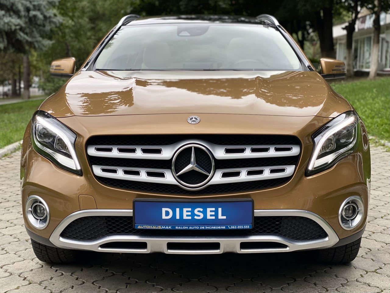 Mercedes-Benz GLA-Class X156 (2013 - 2019) image