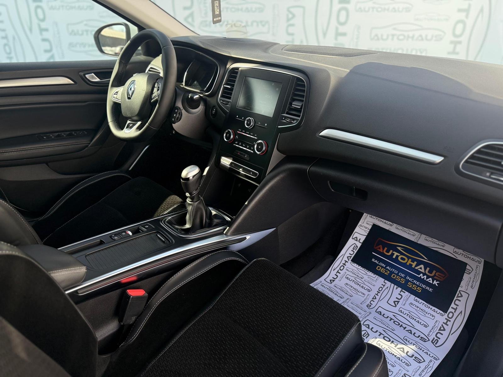 Renault Megane IV (2016 - ) image