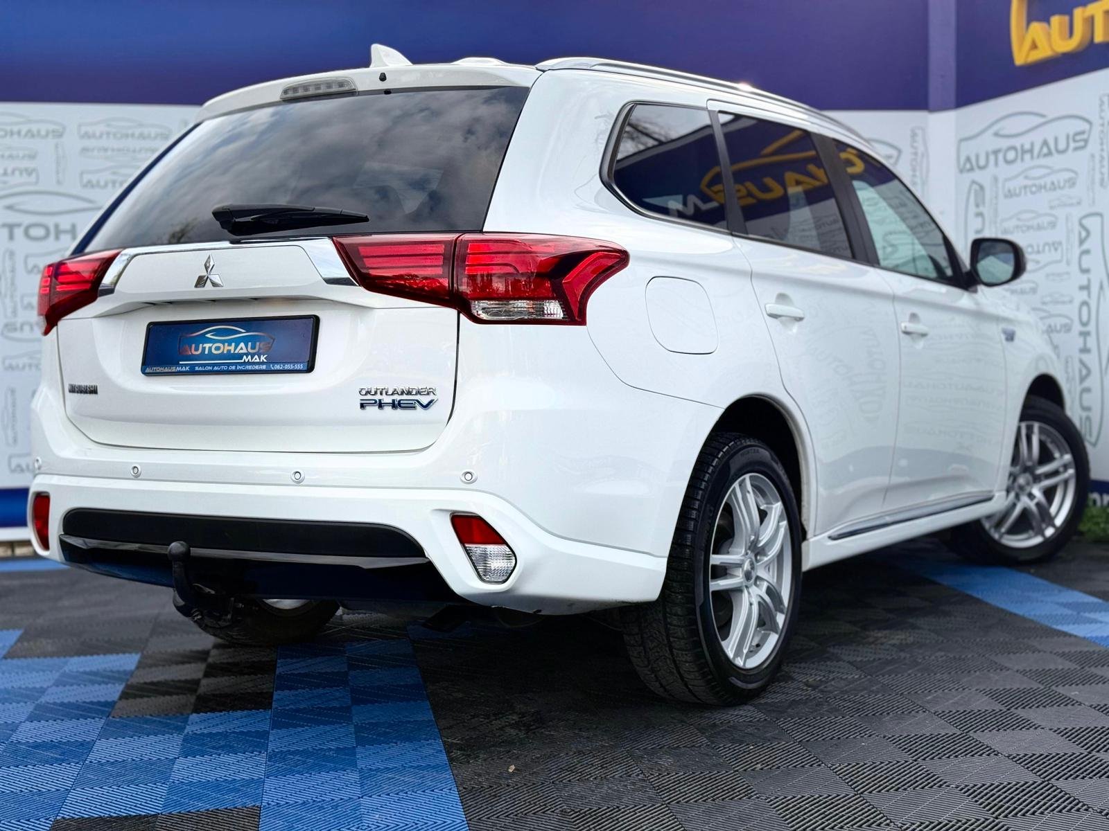 Mitsubishi Outlander III (2012 - 2021) image